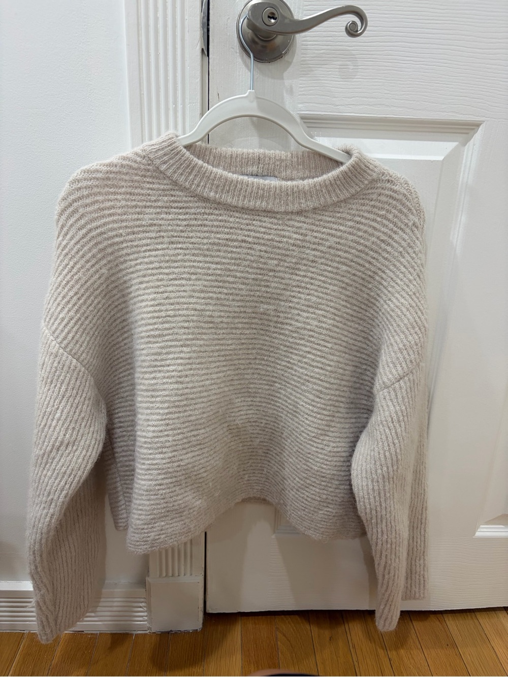 Bershka Ribbed Crewneck Sweater - Light Beige